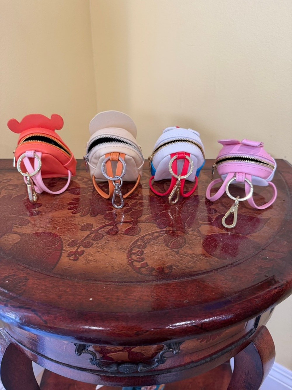 4 Mini Backpack Keychain Charms - Picture 2 of 10